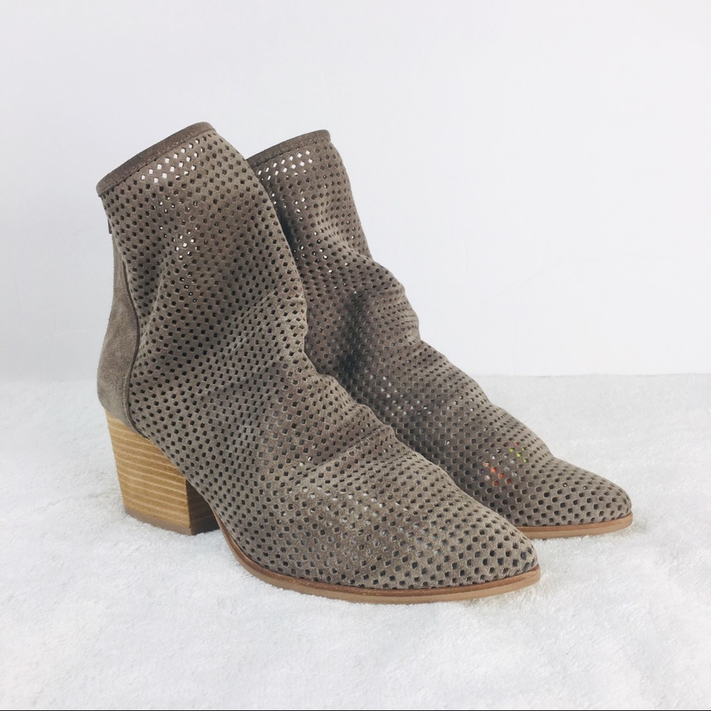 Jeffrey Campbell Janelle Bootie - Picture 3 of 6